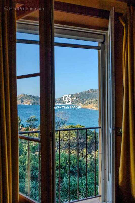 Maison à RAYOL-CANADEL-SUR-MER