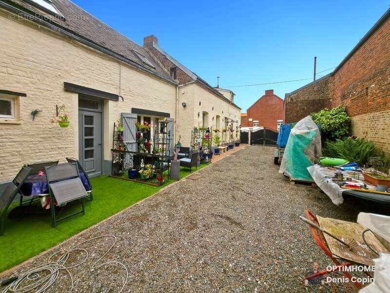 Maison à BETHENCOURT