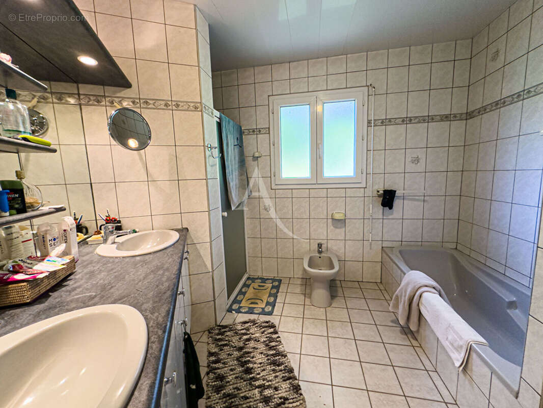 Maison à LE FENOUILLER