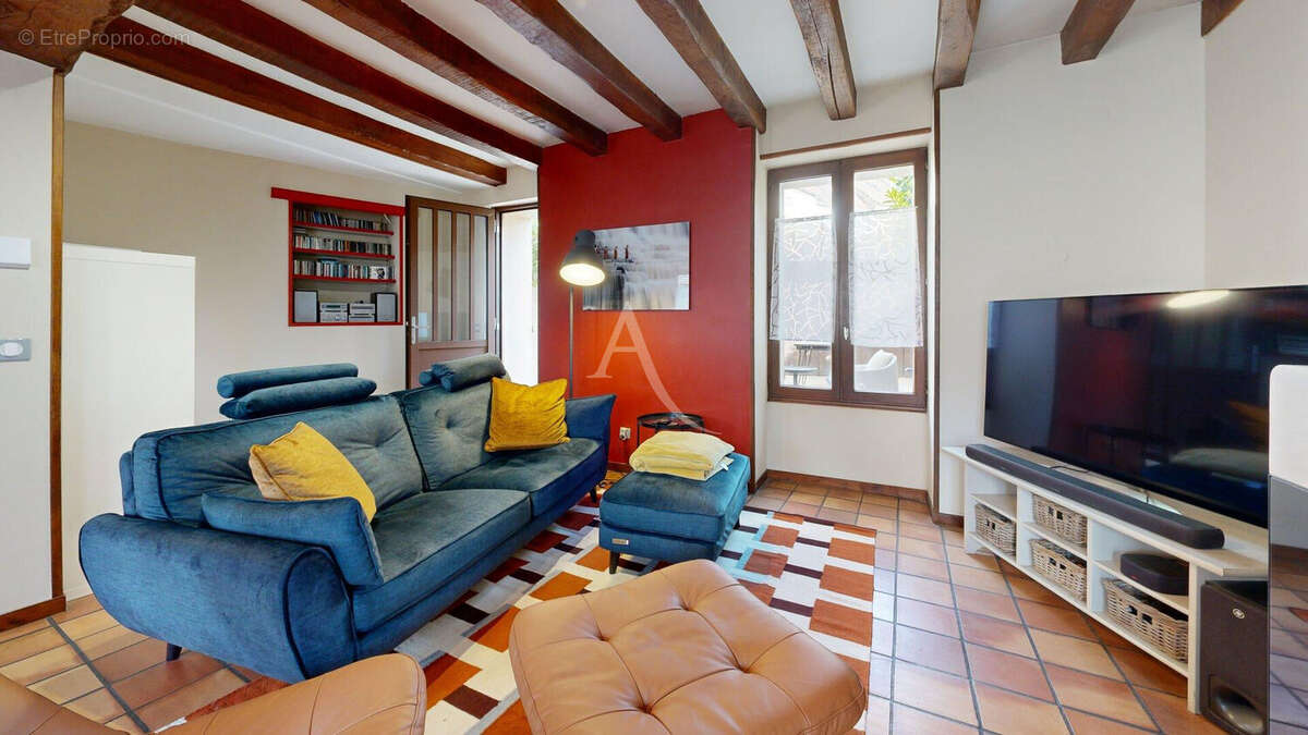 Maison de ville pleine de charme à Boissy-l'Aillerie  Exclusivité l'Adresse - photo 6
