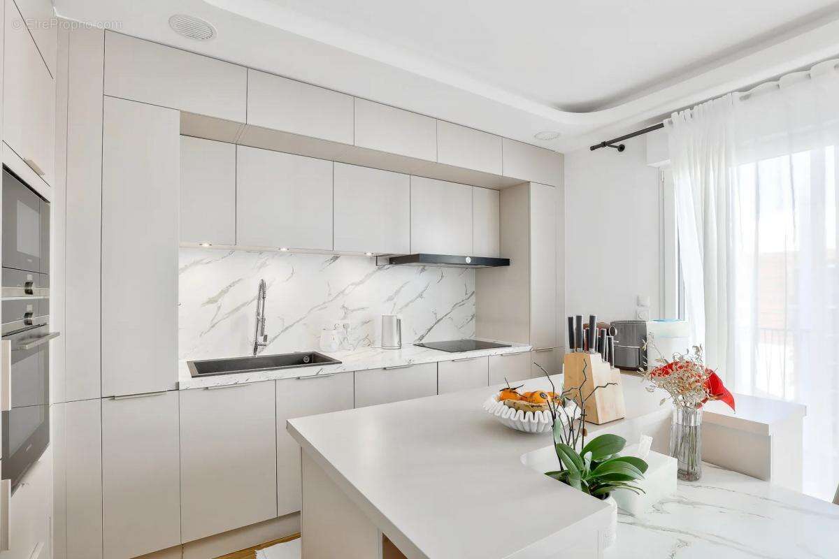 Appartement à CLICHY