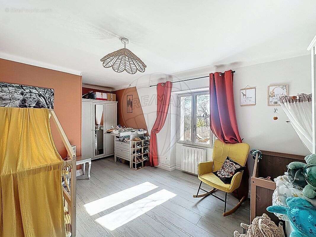 Maison à BOISSET-ET-GAUJAC
