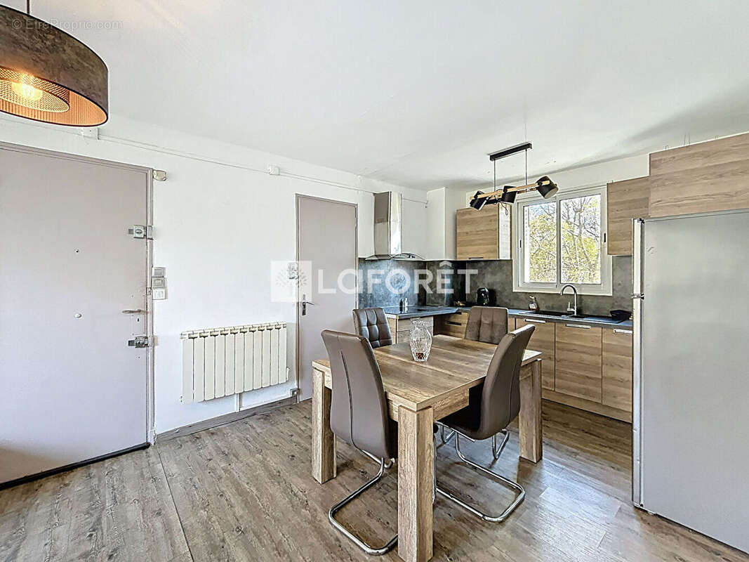 Appartement à MARSEILLE-13E