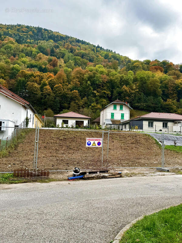 Terrain à ALLEVARD