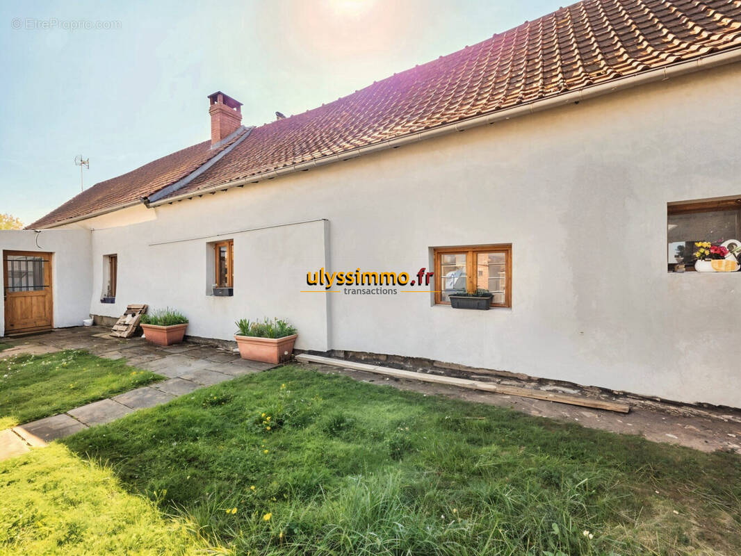 Maison à SAINT-BLIMONT