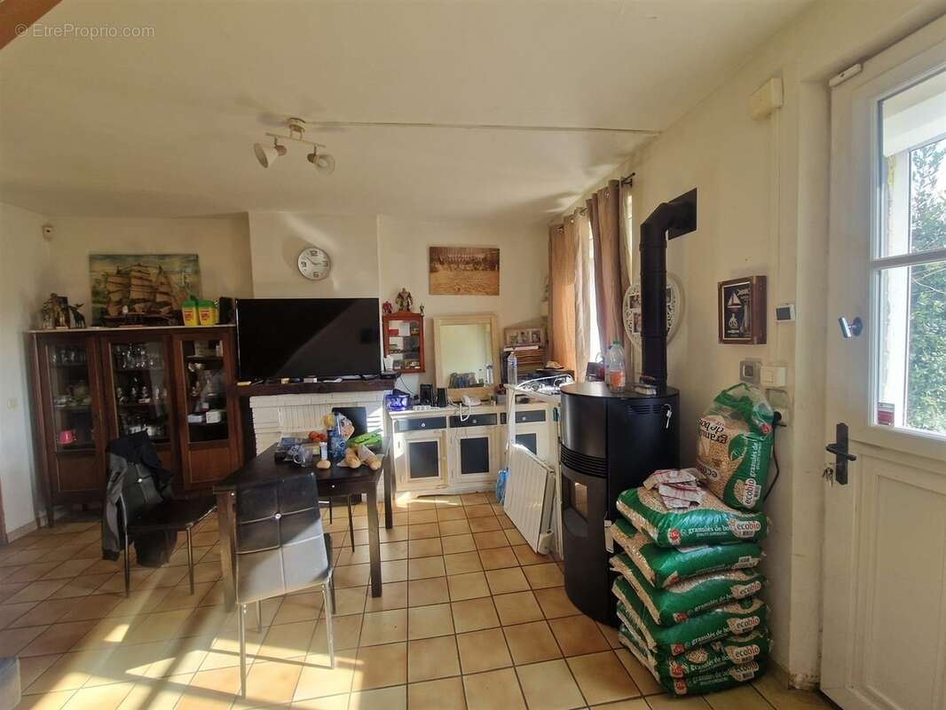 Maison à NONANCOURT