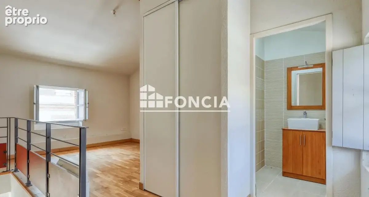AUTERIVE.:  Duplex T2 – 43 m² – Ancien Hôtel Particulier - photo 6