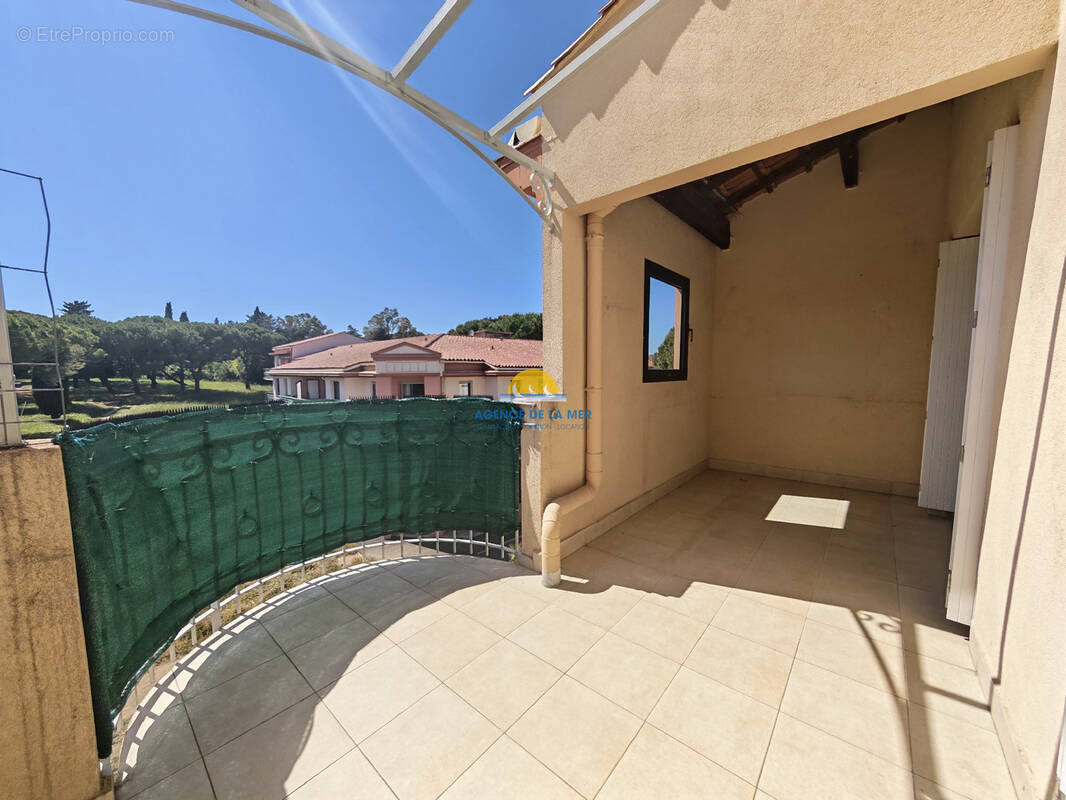 Appartement à FREJUS