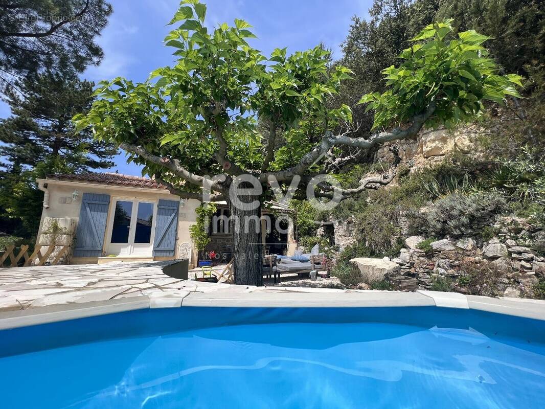 Maison à VAISON-LA-ROMAINE