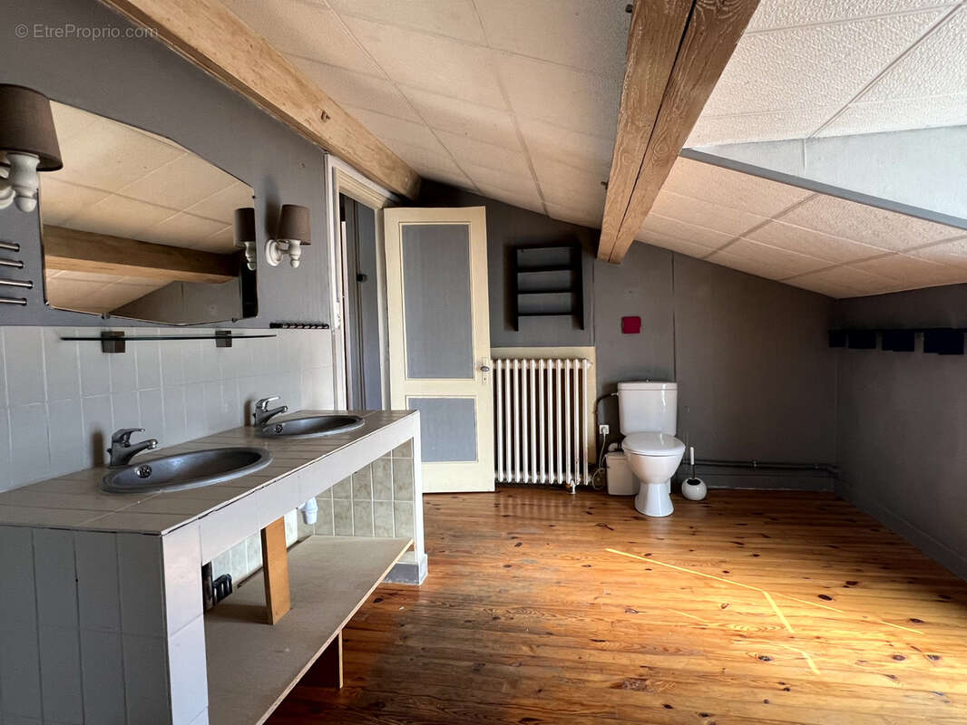 Maison à SAINT-PARDOUX-DU-BREUIL