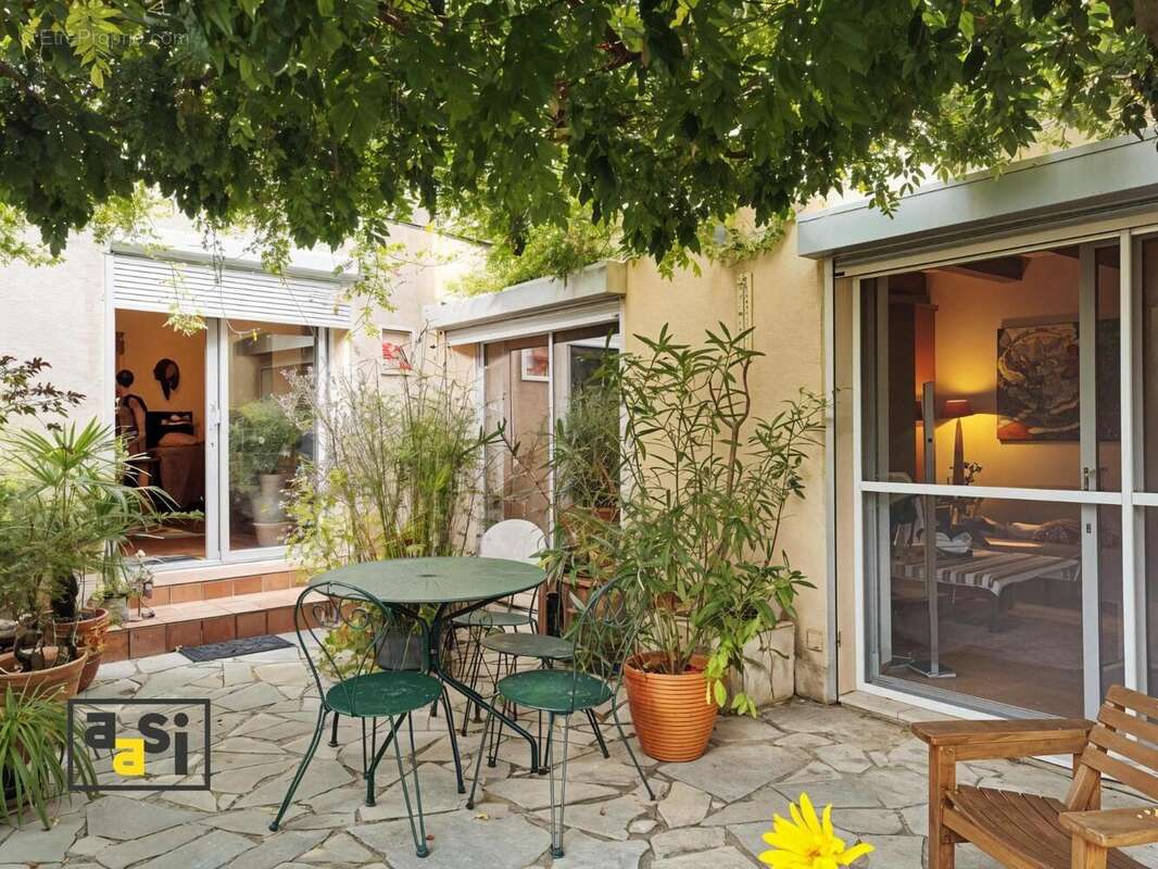 Maison 111 m² à Meyras  - photo 5