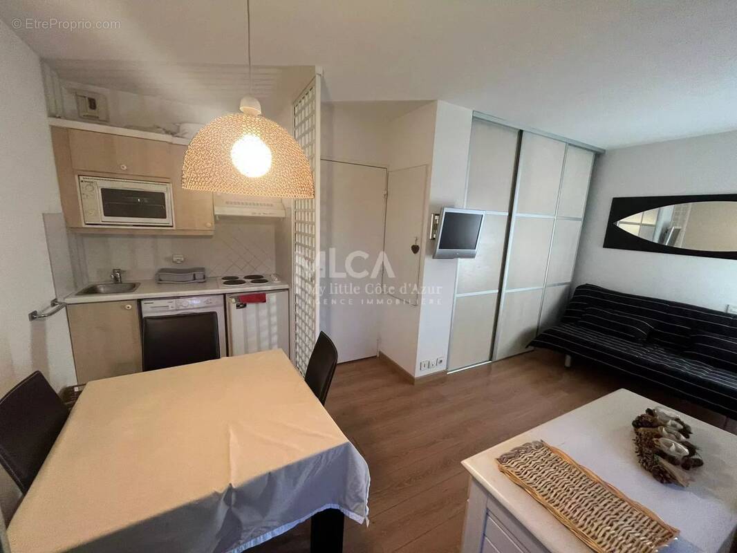Appartement à SAINT-ETIENNE-DE-TINEE