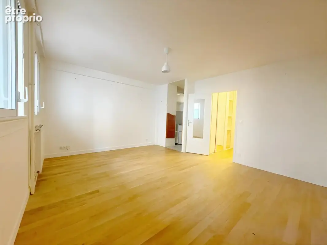 Beau studio refait à neuf - photo 3