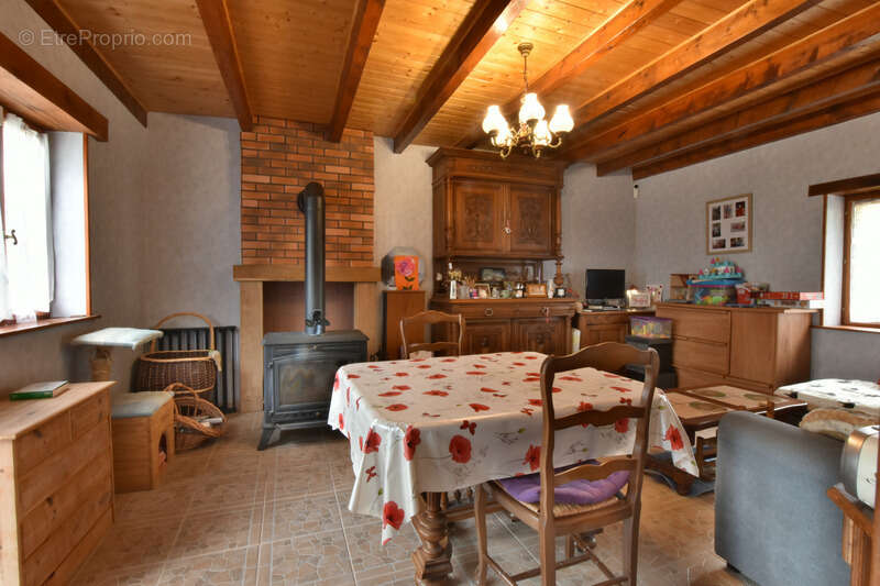 Maison à NUITS-SAINT-GEORGES