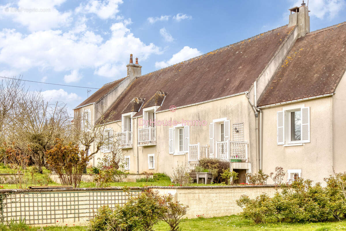 Maison 245 m² à Falaise  - photo 34