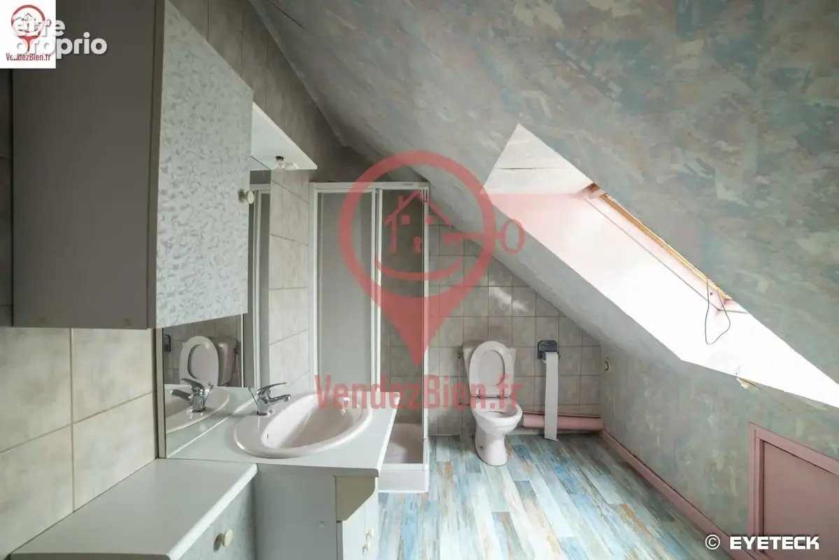 Maison familiale de 126 m2 (plus de 140 m2 au sol) - Terrain 743m2 - photo 9
