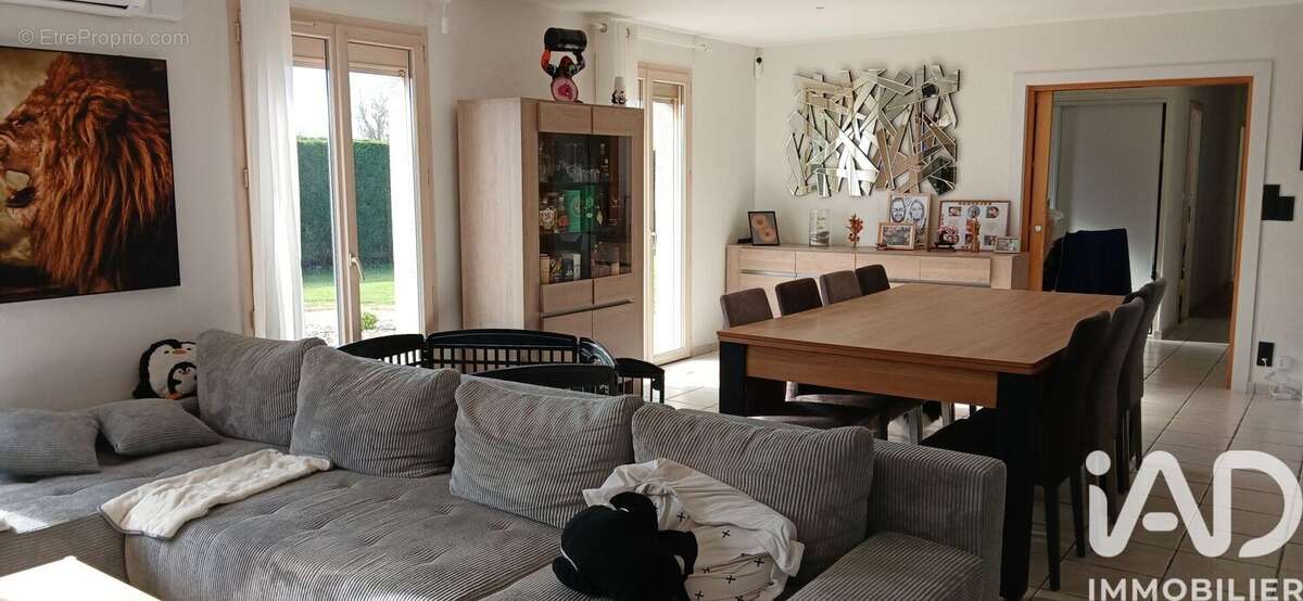 Photo 6 - Maison à VENDRENNES