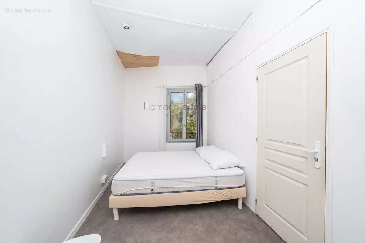 Cannes oxford – immeuble monopropriete de 440 m² avec stockage , voitures et appartement. - photo 6