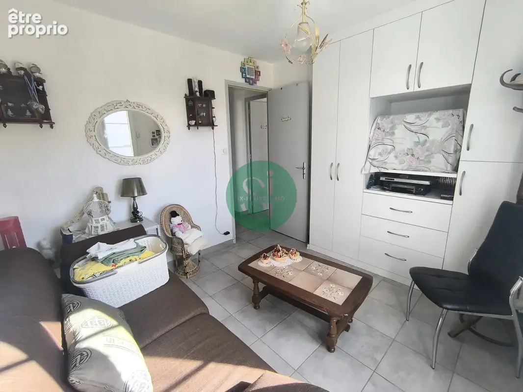 La seyne/limite six fours - faux t4 76.65m2 avec balcon, cave et ascenseur - photo 12