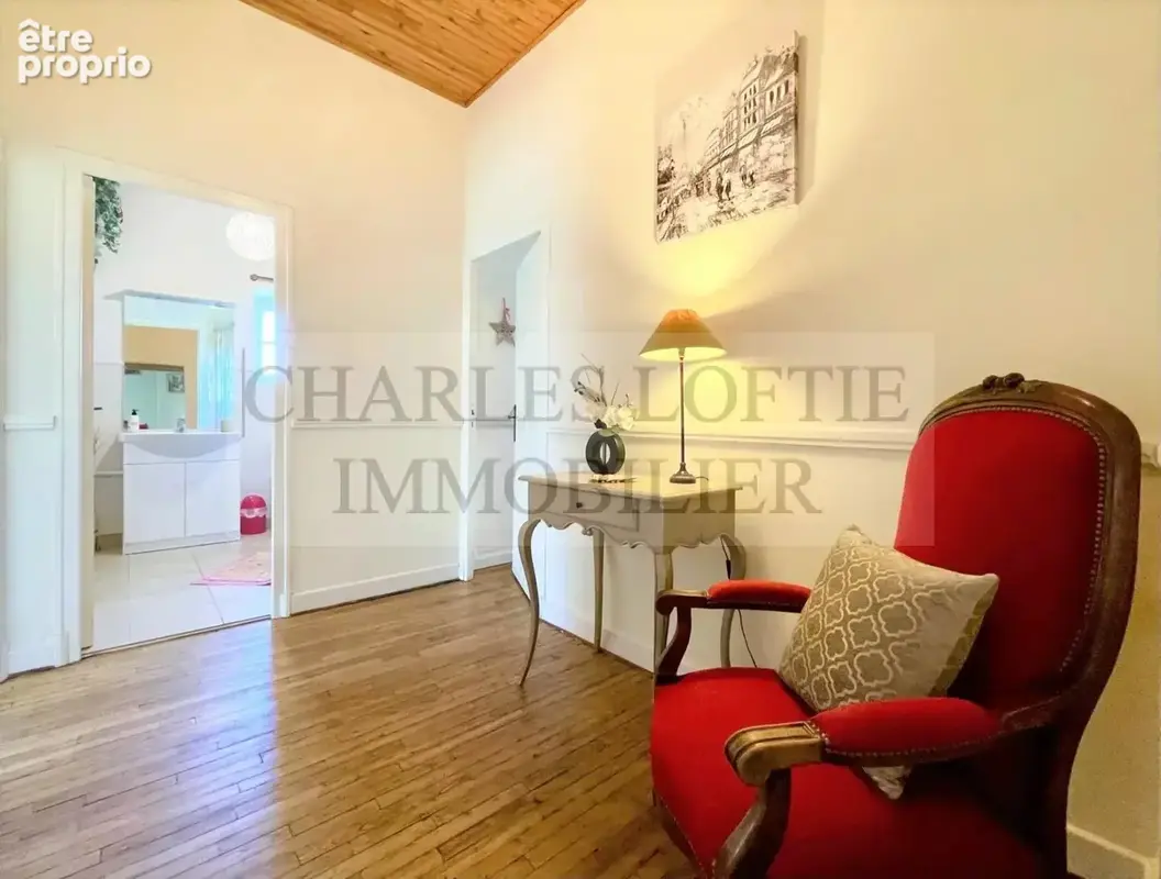 Magnifique ensemble immobilier comprenant une maison prinicipale, trois gîtes et 2 piscines, - photo 26