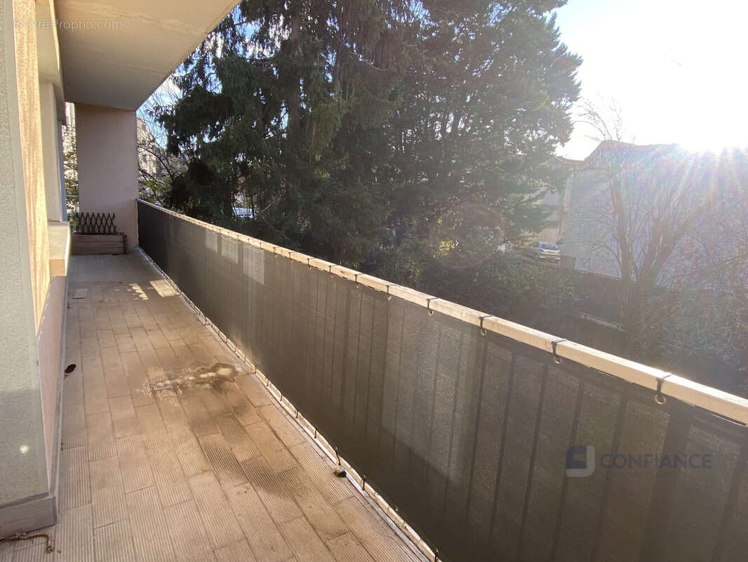 Appartement à VILLEURBANNE