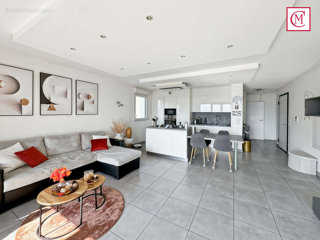 Appartement à SAINT-ISMIER