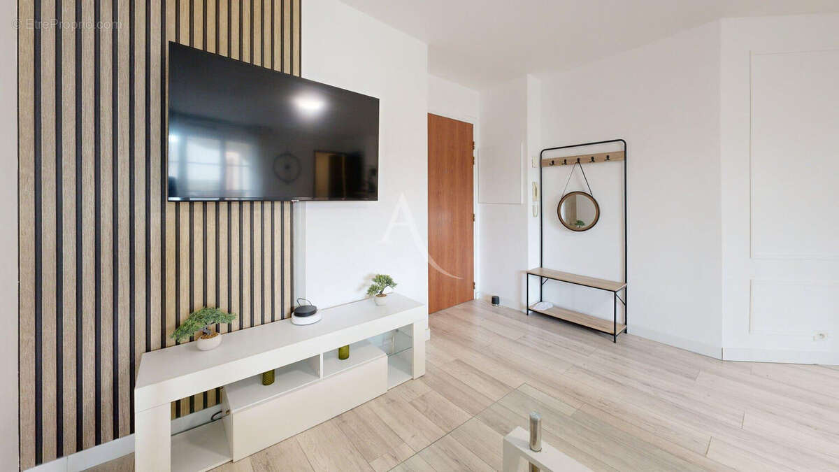 Appartement à VAUREAL