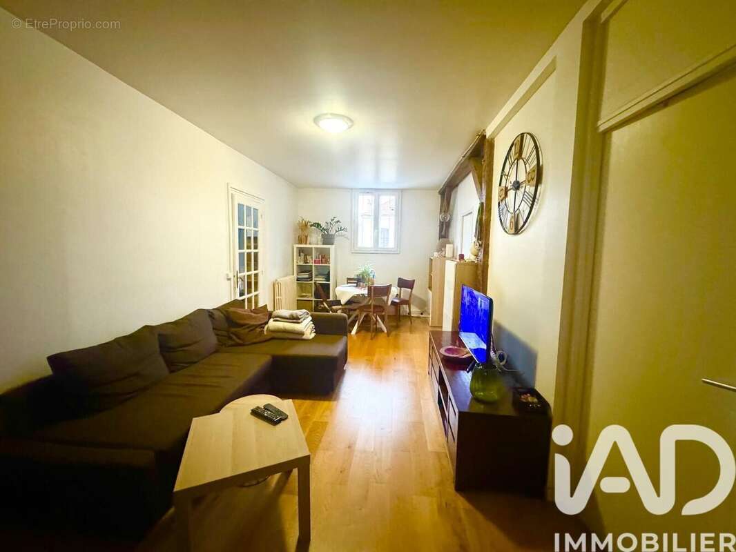 Photo 2 - Appartement à NEUILLY-PLAISANCE