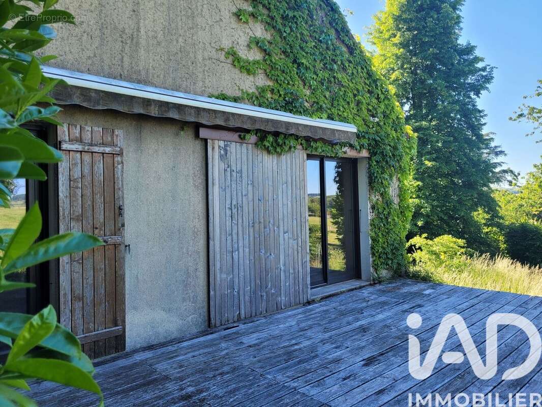 Photo 2 - Maison à ISSY-L'EVEQUE