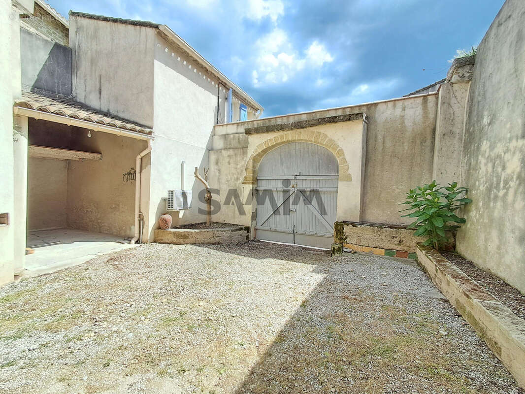 Maison à AIGUES-VIVES