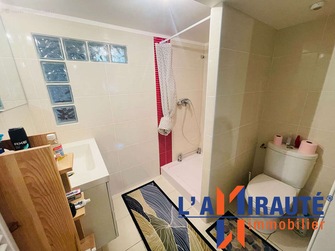 Maison à SARTROUVILLE