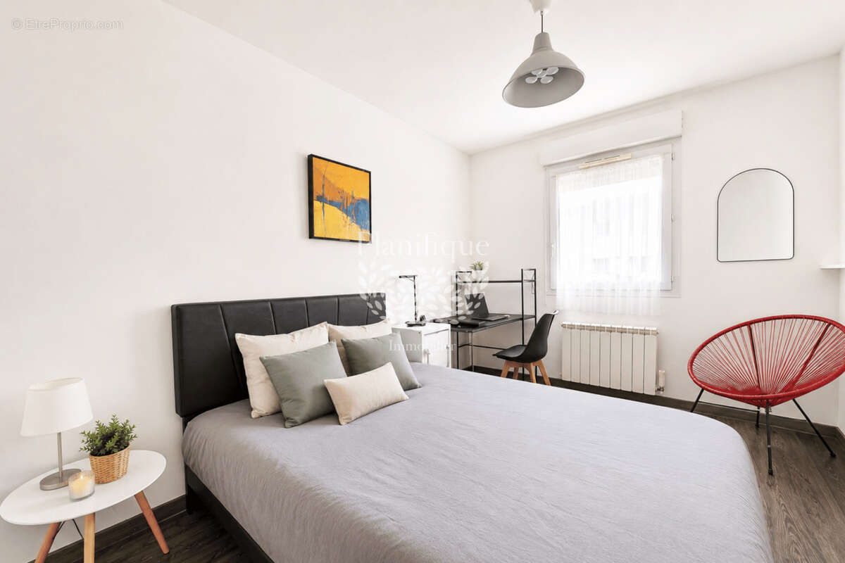 Saint Julien en Genevois   Élégant appartement T4 en rez de chaussée - photo 8