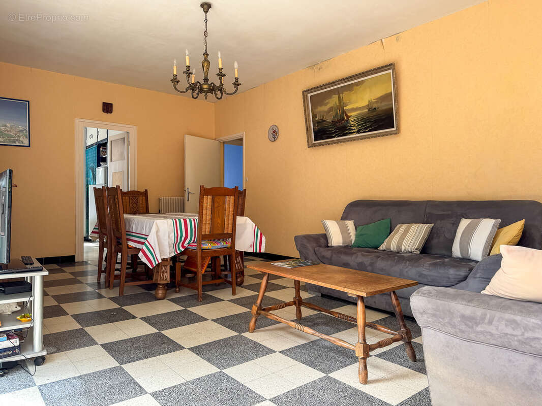 Maison à SAINT-PALAIS-SUR-MER