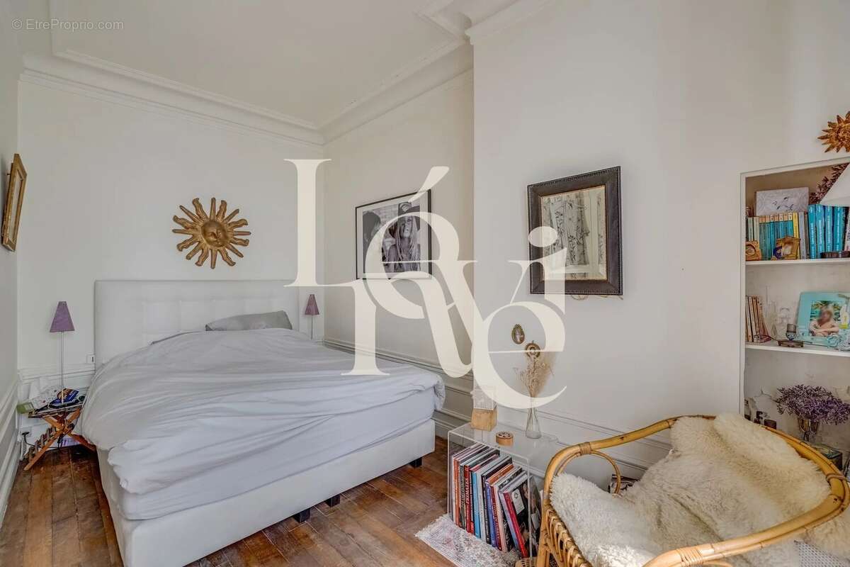 Appartement à PARIS-5E