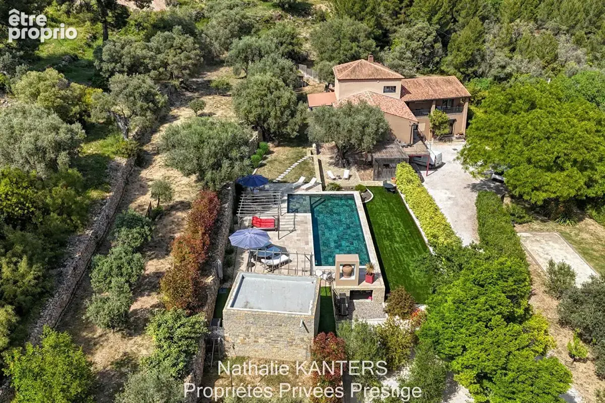 VILLA Sanary Sur Mer + T3 indépendant - photo 2