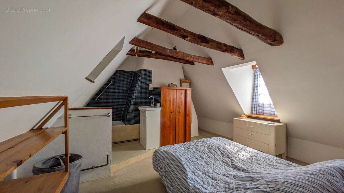 Ferme en pierre authentique avec piscine dans la campagne du Lot - photo 10