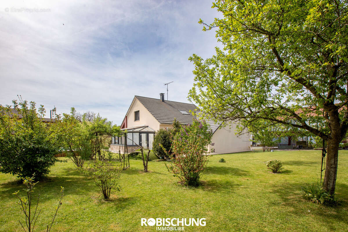 Maison à BALLERSDORF