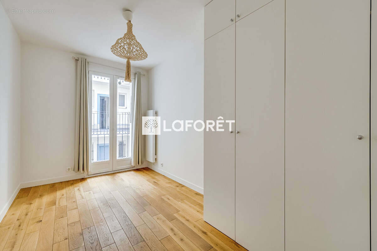 Appartement 4 pièces de 78 m² - Charme et confort à Pernety - photo 5