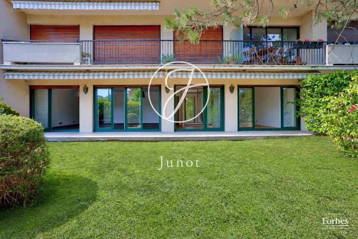 Appartement à LE VESINET