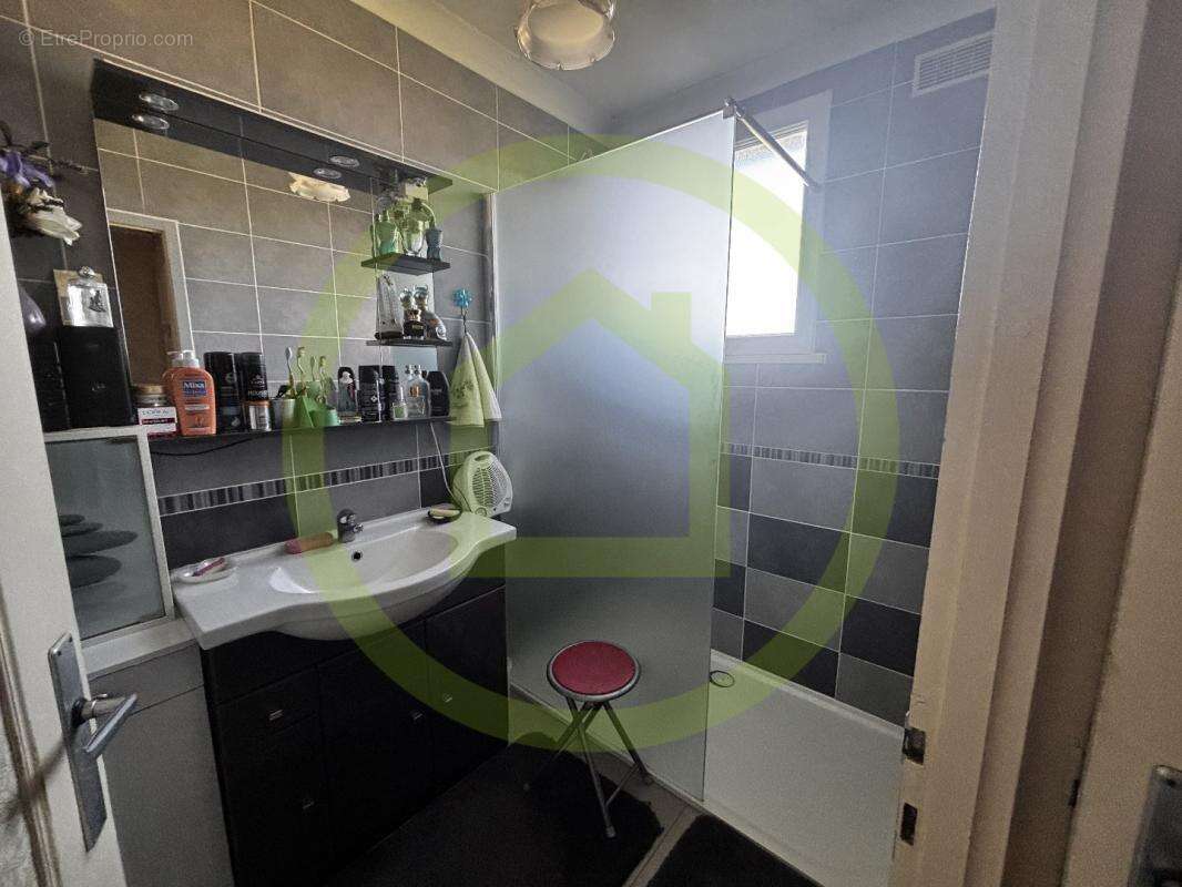 Maison à CHENERAILLES