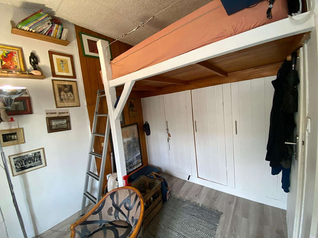 Appartement à PARIS-12E