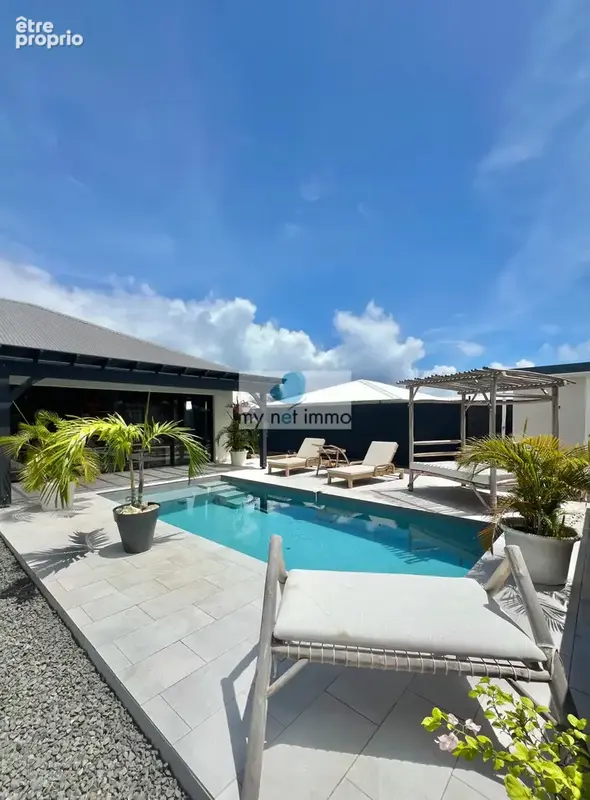 Très belles prestations pour cette villa de plain pied avec piscine dans la campagne de Bragelogne St.François - photo 3