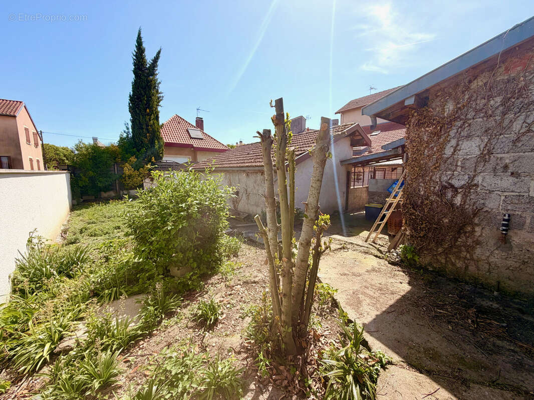 Maison à SEMEAC