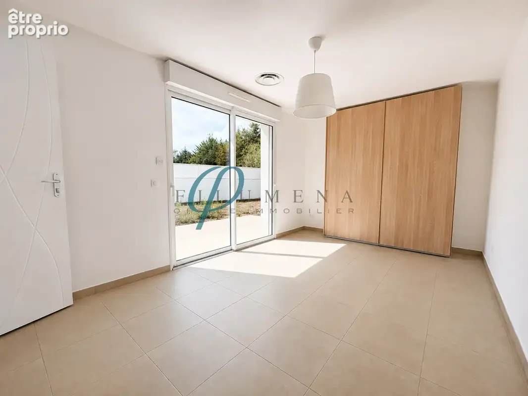 SUCÉ-SUR-ERDRE, maison de plain-pied rénovée au calme, 155 M2, 4 chambres. - photo 4