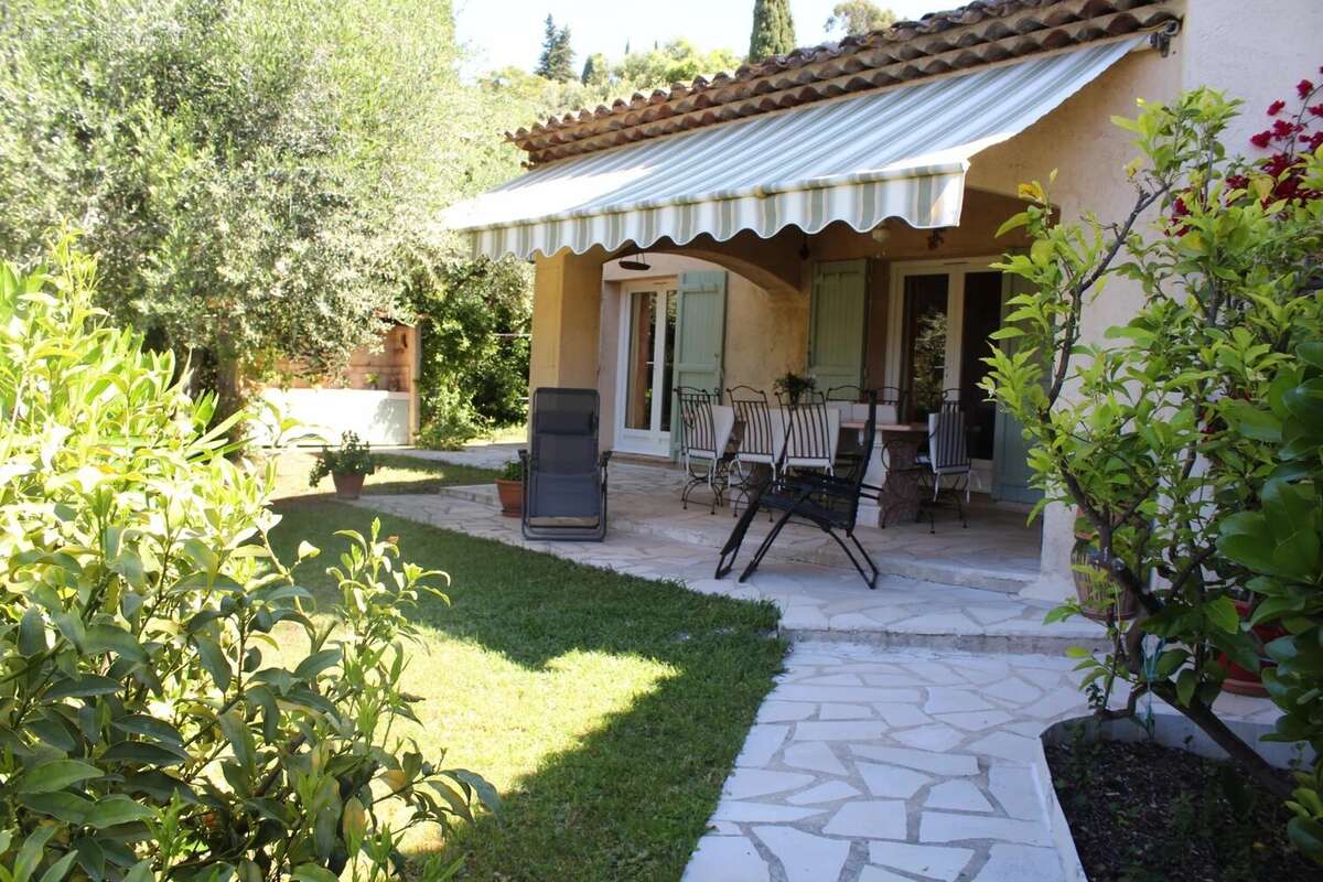 Maison à GRASSE