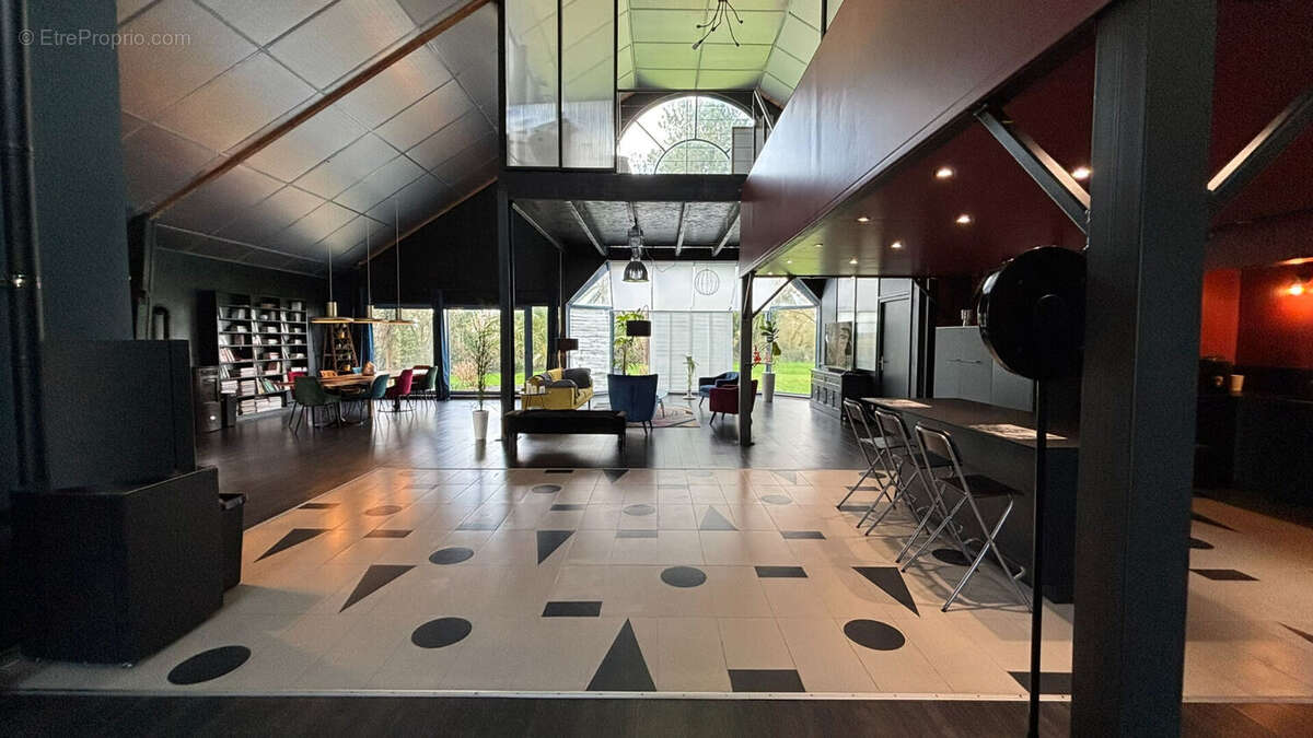 Maison à POULDREUZIC