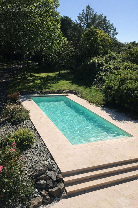 Maison à MARTIGNE-FERCHAUD