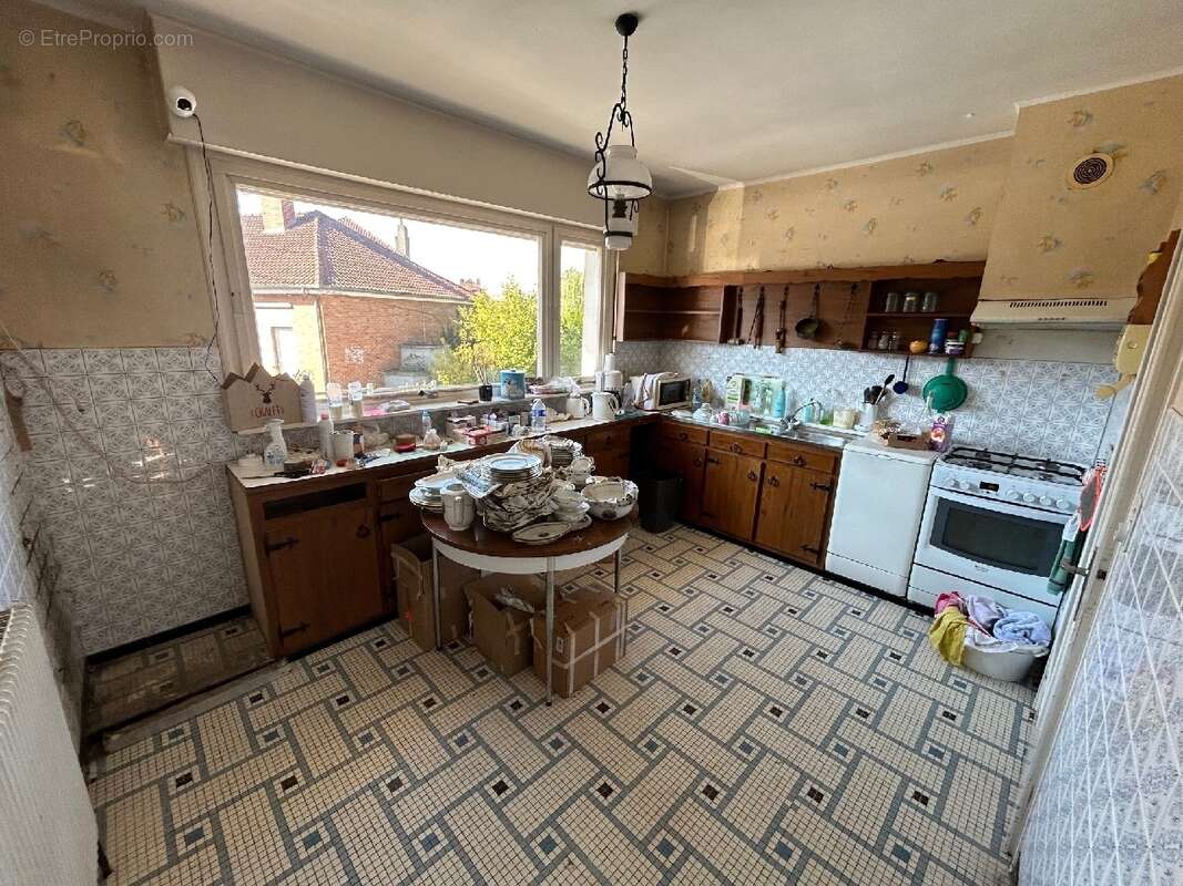 Maison à BRUAY-LA-BUISSIERE