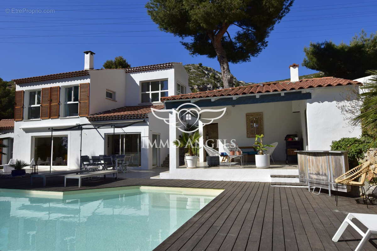 Maison à MARSEILLE-9E