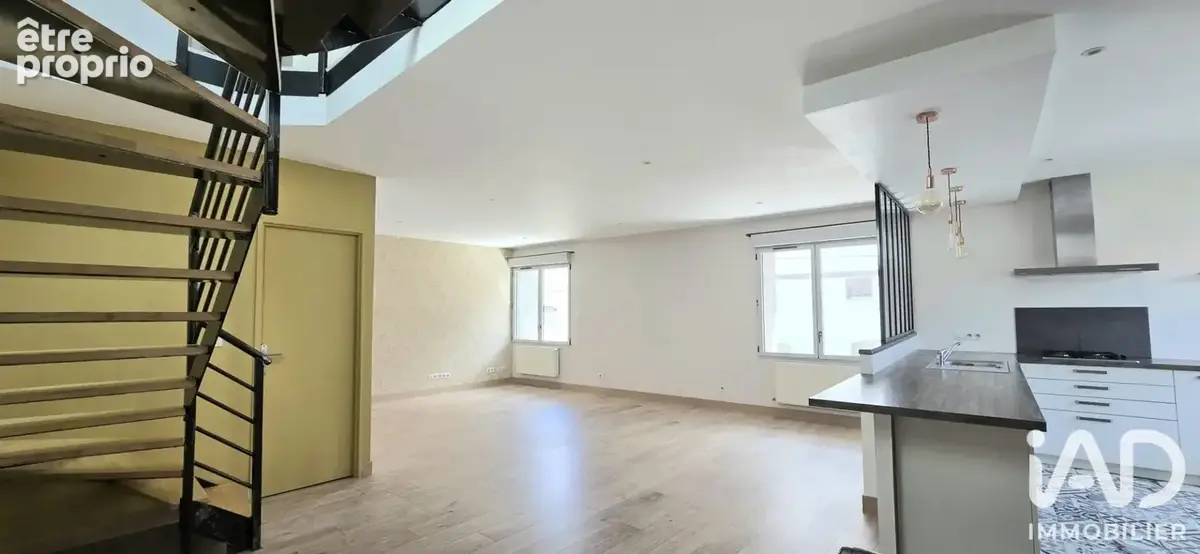 Photo 1 - Appartement à SAINT-ETIENNE